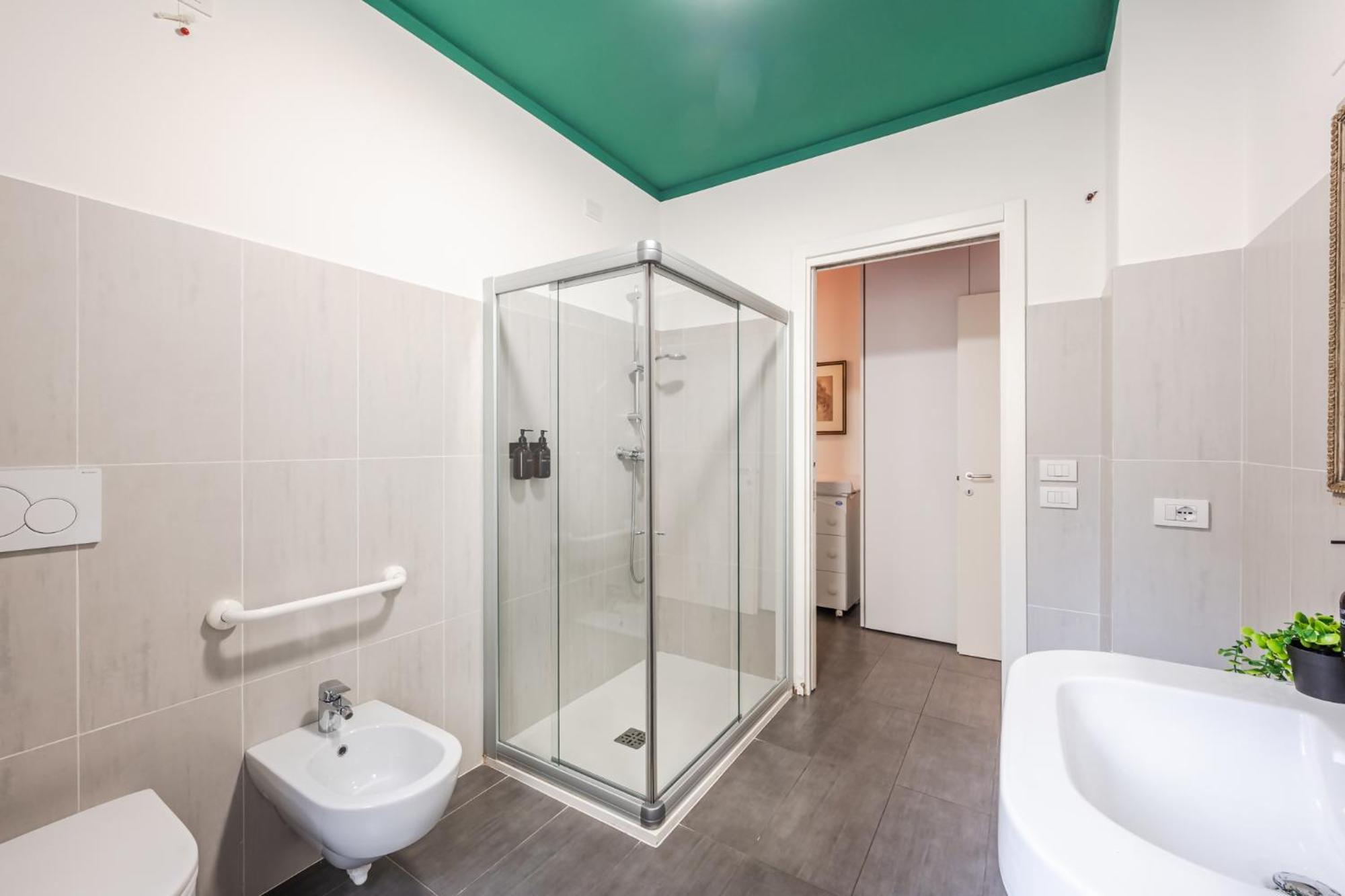 Infinity Suite Verona Free Parking Exterior photo